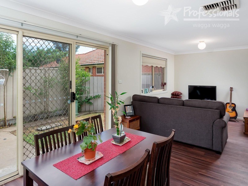 23/11 Crampton  Street, Wagga Wagga NSW 2650