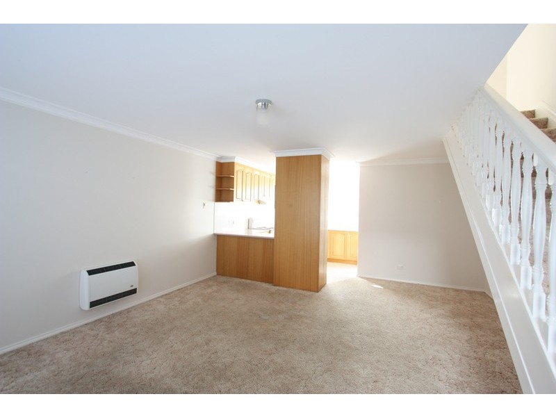 6/65 Crampton Street, Wagga Wagga NSW 2650