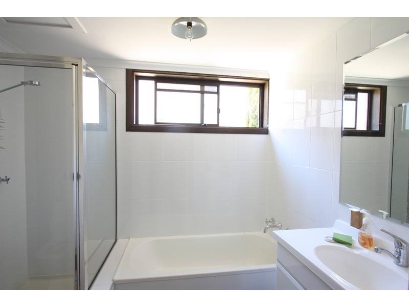 1/160 Tarcutta Street, Wagga Wagga NSW 2650