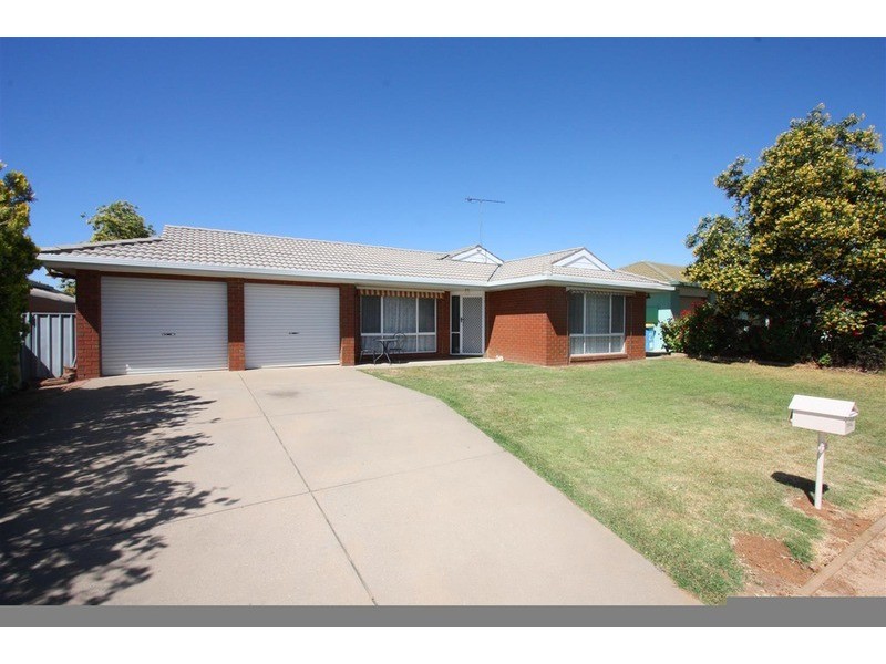 23 Sackville Drive, Forest Hill NSW 2651