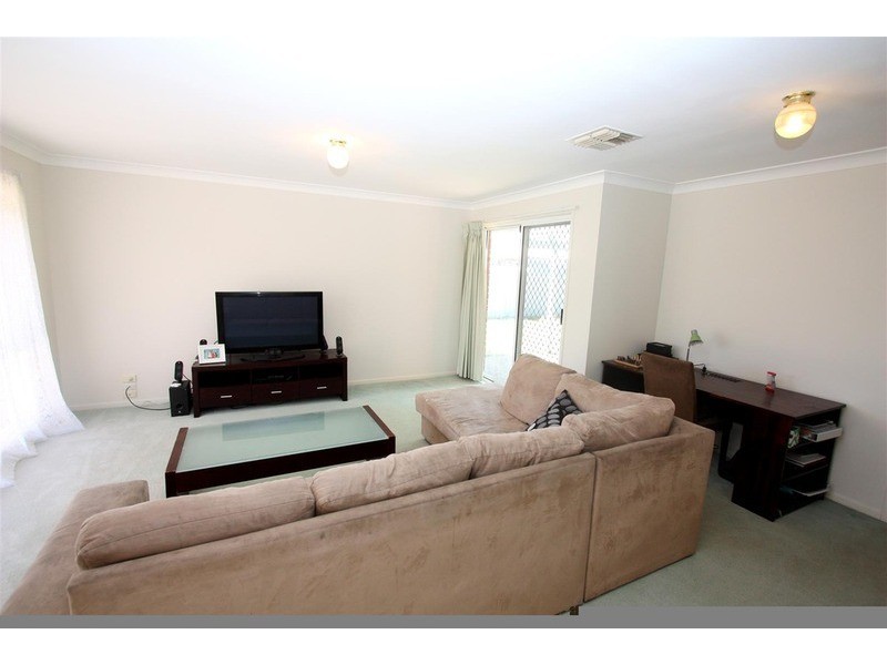 23 Sackville Drive, Forest Hill NSW 2651