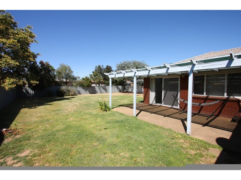 23 Sackville Drive, Forest Hill NSW 2651