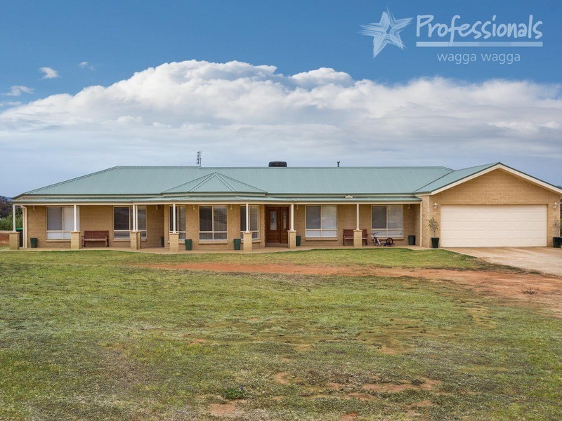 6 Kalmia Place, Springvale NSW 2650