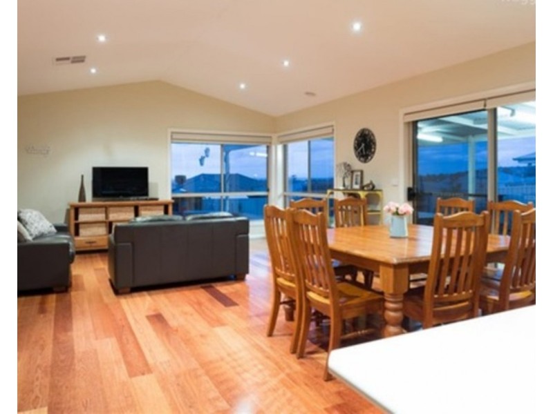 50 Kaloona Drive, Bourkelands NSW 2650