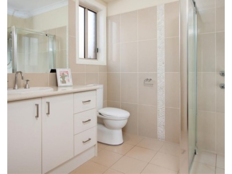 50 Kaloona Drive, Bourkelands NSW 2650