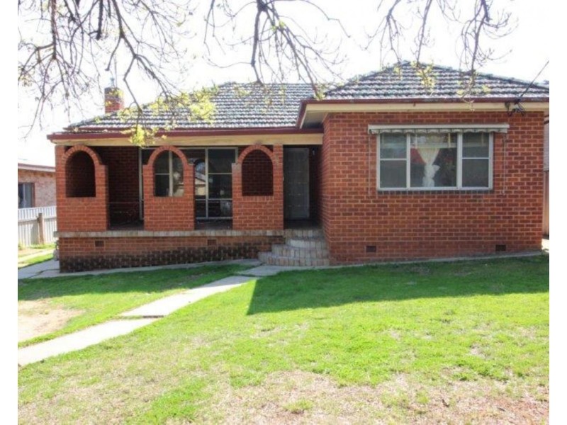 7 Beltana Avenue, Mount Austin NSW 2650