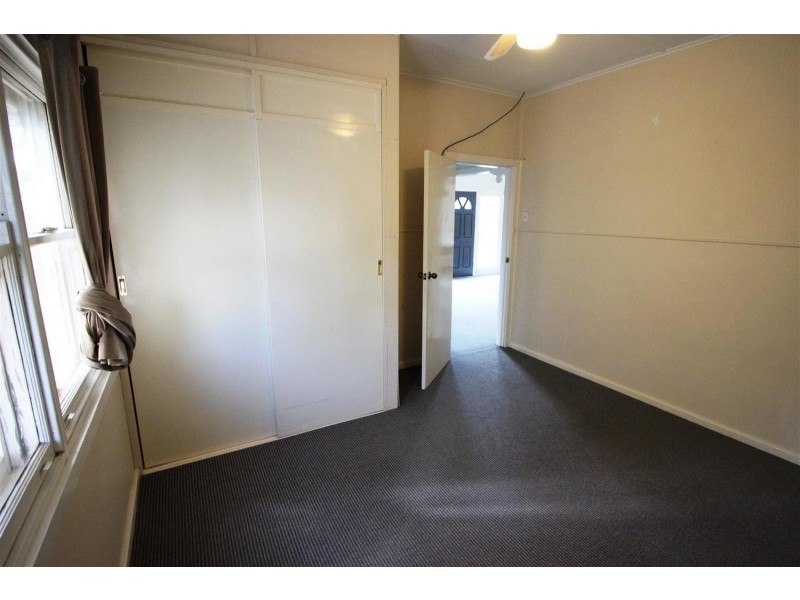 146 Fernleigh Road, Mount Austin NSW 2650