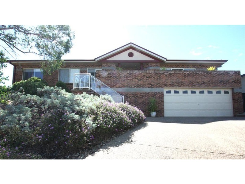 18 Stellway Close, Wagga Wagga NSW 2650