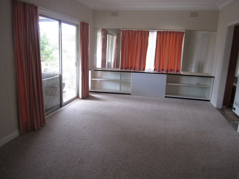 19 Marama Parade, Wagga Wagga NSW 2650