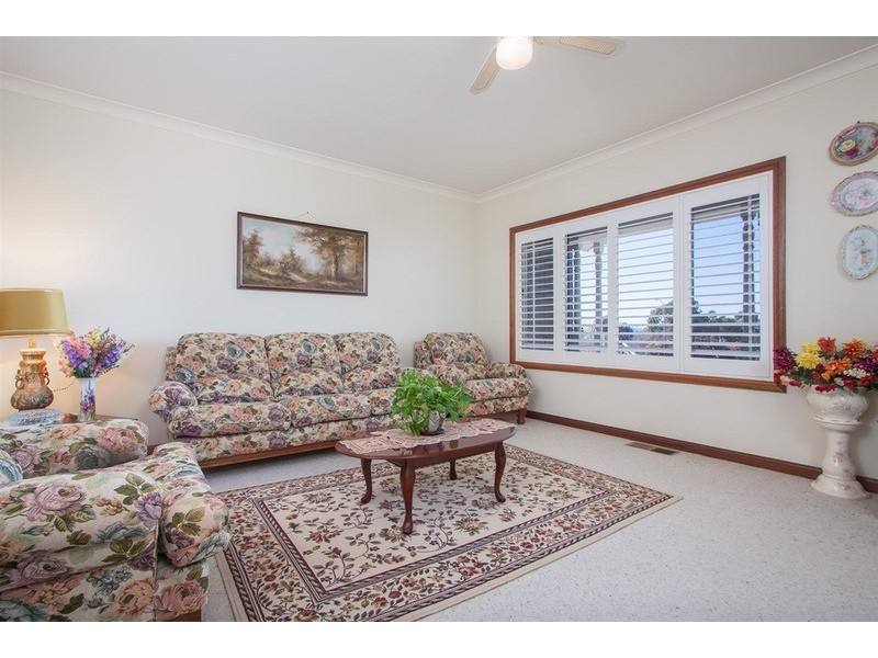 8 Tamar  Drive, Tatton NSW 2650