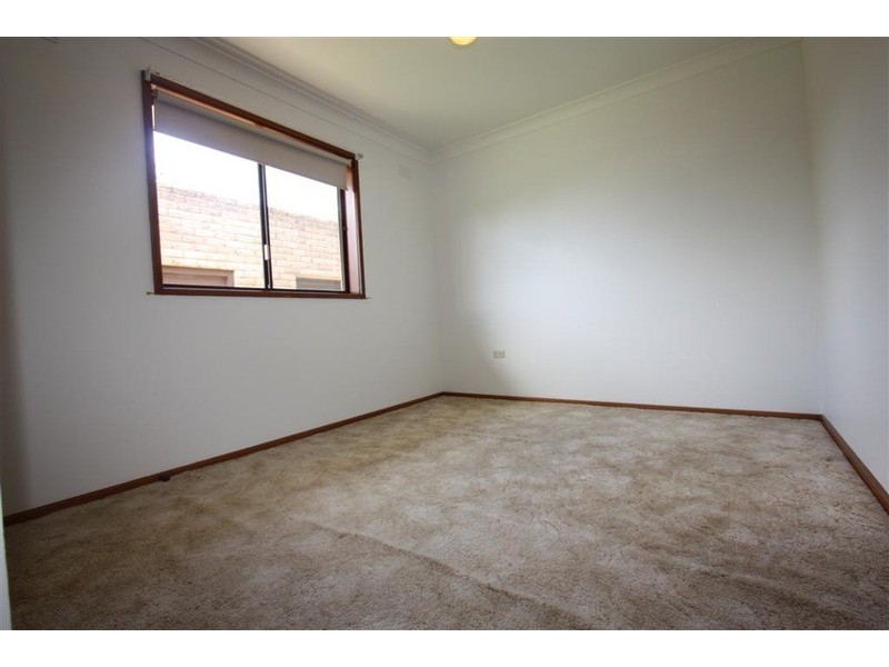 87 Leavenworth Drive, Wagga Wagga NSW 2650