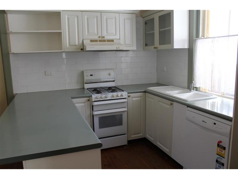 17 Albert Street, Wagga Wagga NSW 2650