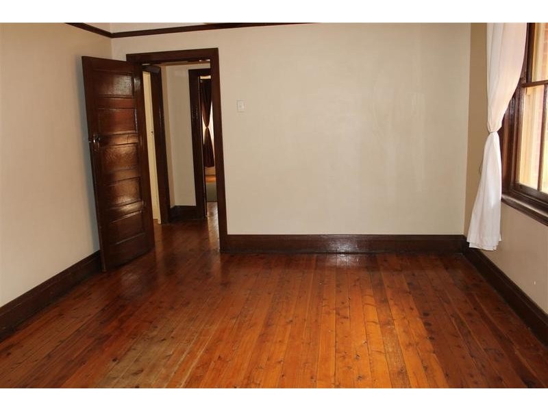 17 Albert Street, Wagga Wagga NSW 2650