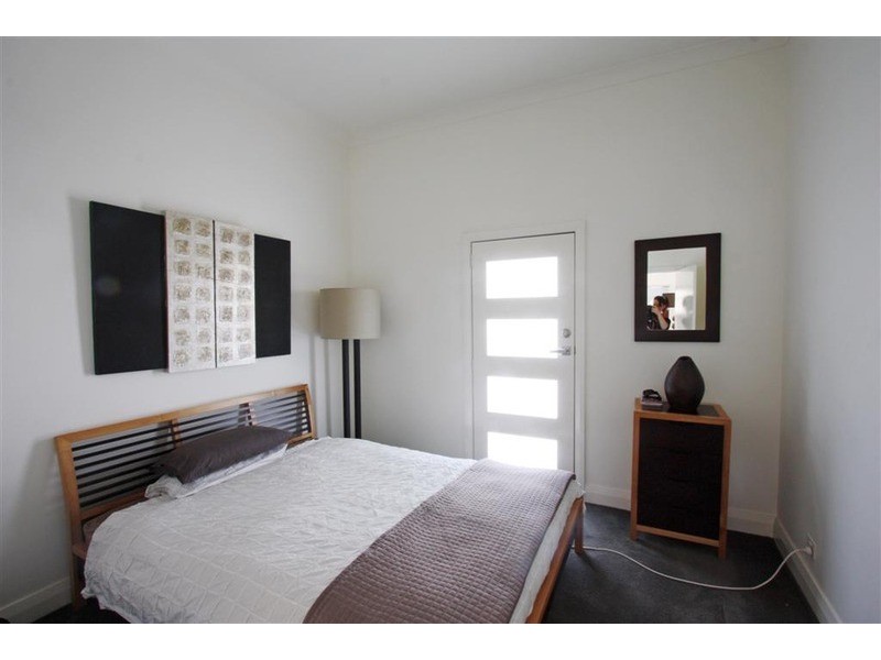 32 Broad Street, Wagga Wagga NSW 2650