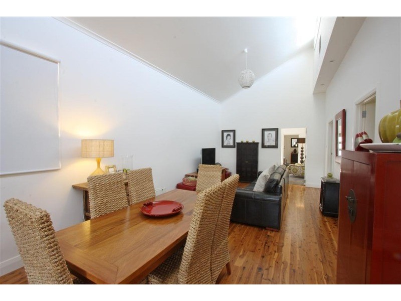 32 Broad Street, Wagga Wagga NSW 2650