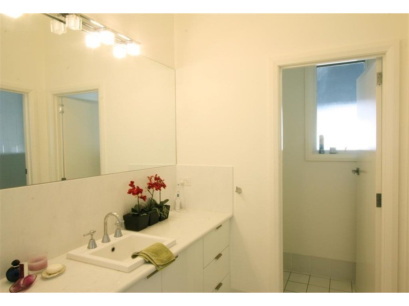 32 Broad Street, Wagga Wagga NSW 2650