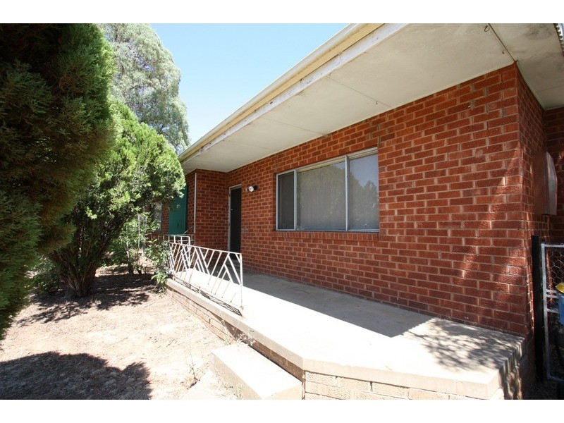 38 Tobruk Street, Wagga Wagga NSW 2650