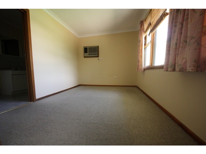 1/42 Trail Street, Wagga Wagga NSW 2650