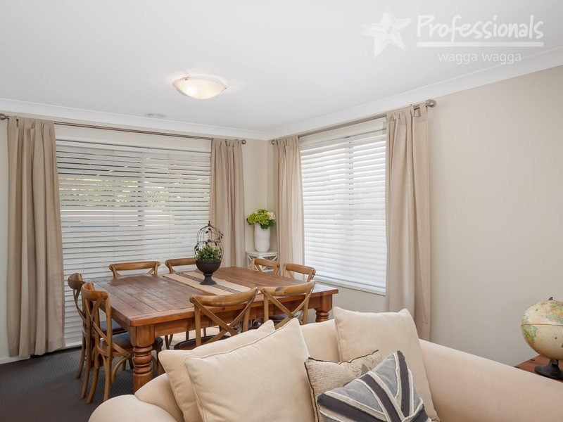 1 Missouri  Avenue, Tolland NSW 2650