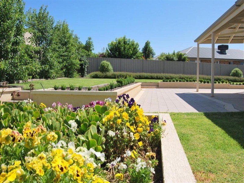 4 Wellington Avenue, Wagga Wagga NSW 2650