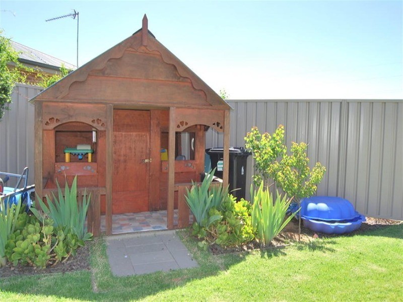 4 Wellington Avenue, Wagga Wagga NSW 2650