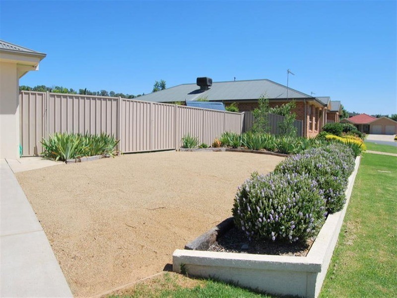 4 Wellington Avenue, Wagga Wagga NSW 2650