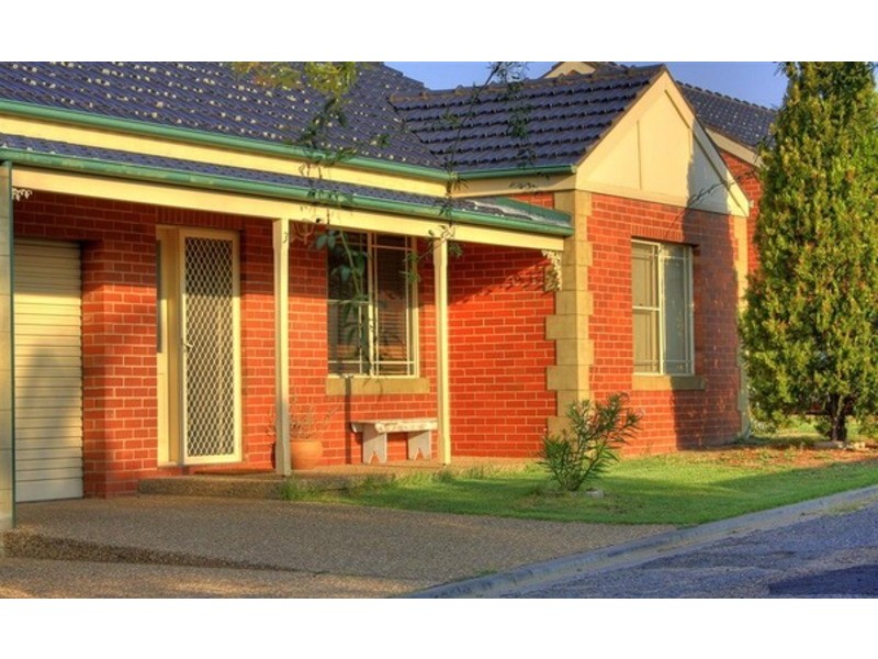 3/76 Brookong Avenue, Wagga Wagga NSW 2650