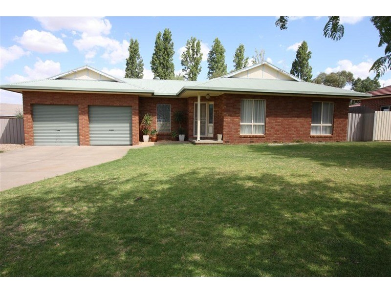 40 Lamilla Street, Wagga Wagga NSW 2650