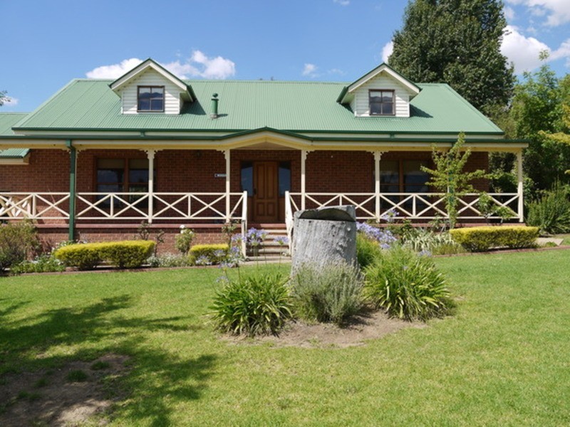 28 Lakehaven Drive, Wagga Wagga NSW 2650