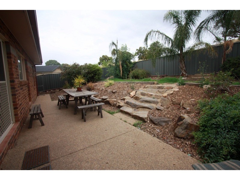 18 Stellway Close, Wagga Wagga NSW 2650