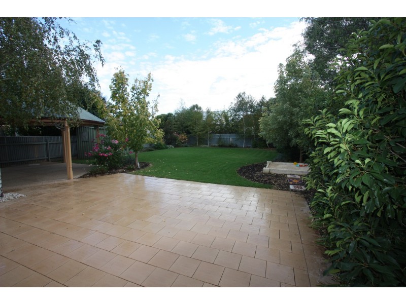 229 Kincaid Street, Wagga Wagga NSW 2650