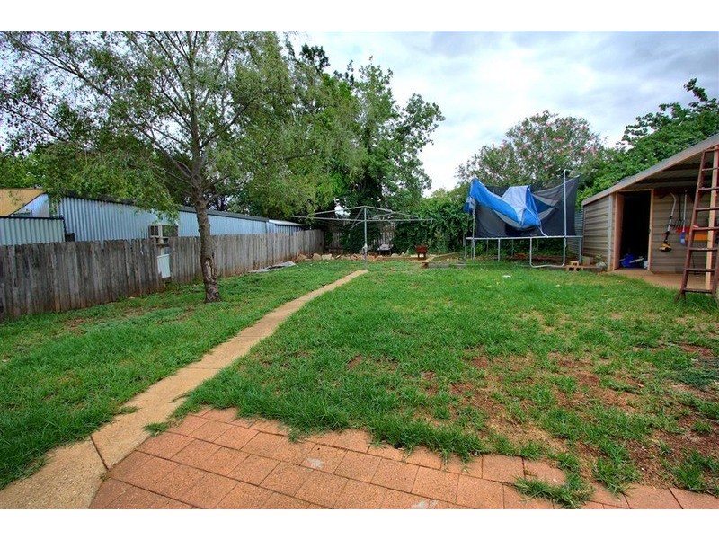 31 Gilmore Avenue, Wagga Wagga NSW 2650