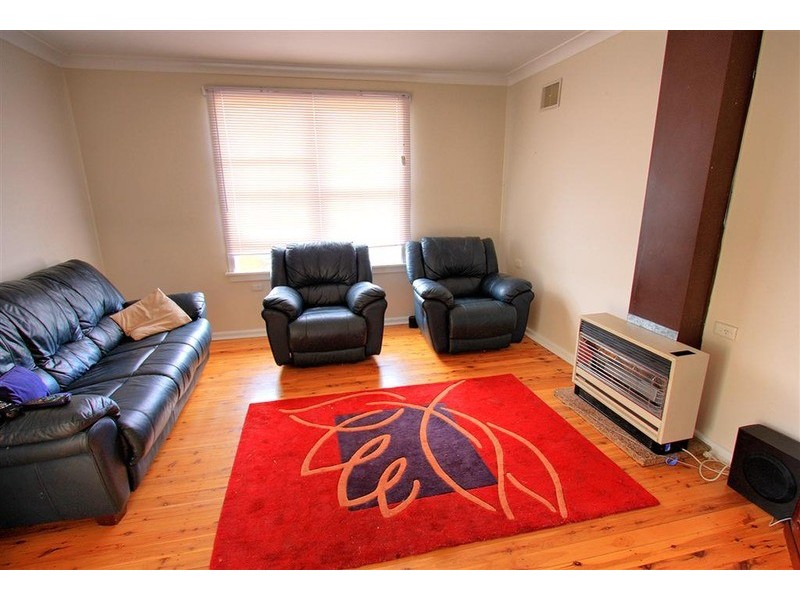 31 Gilmore Avenue, Wagga Wagga NSW 2650