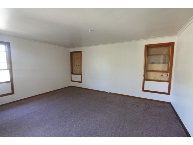 6 Bingham Place, Wagga Wagga NSW 2650