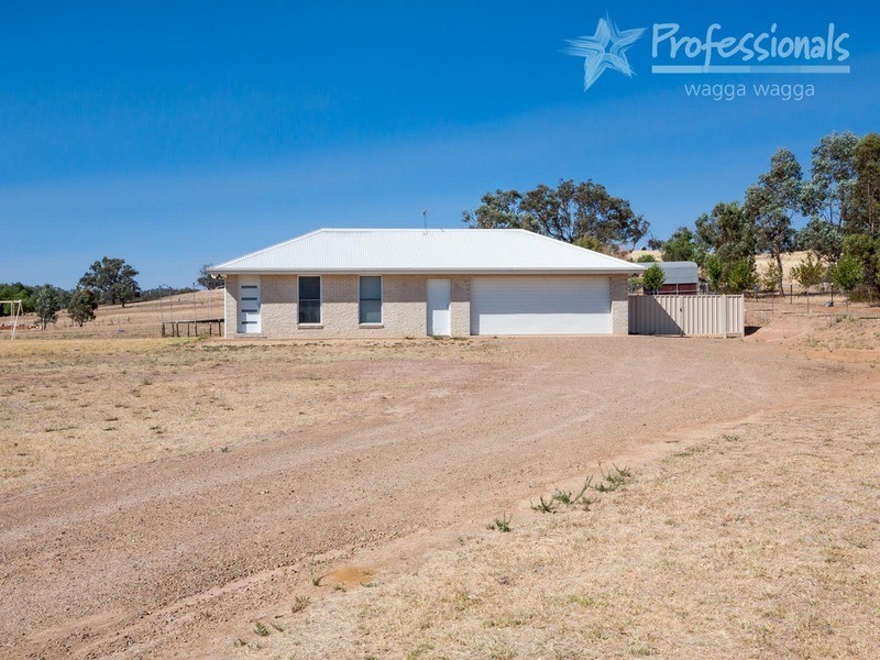 32 Willow Tree Place, Springvale NSW 2650