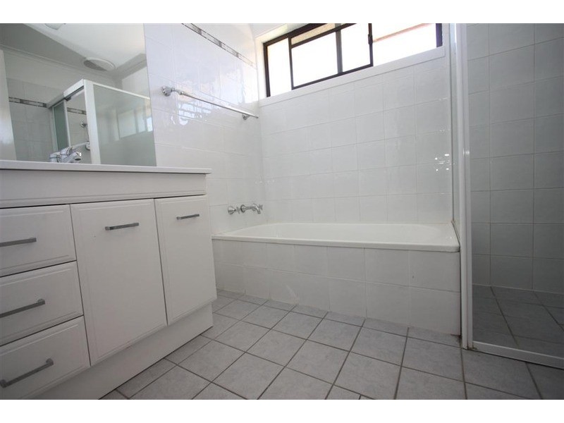 9/160 Tarcutta Street, Wagga Wagga NSW 2650