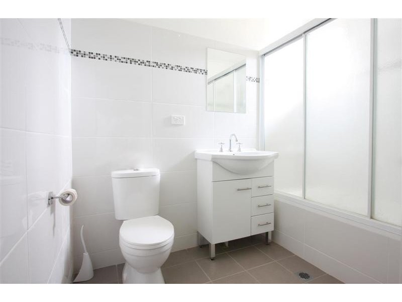 9 Hunter Street, Wagga Wagga NSW 2650