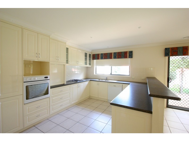 26 Stirling Boulevard, Tatton NSW 2650