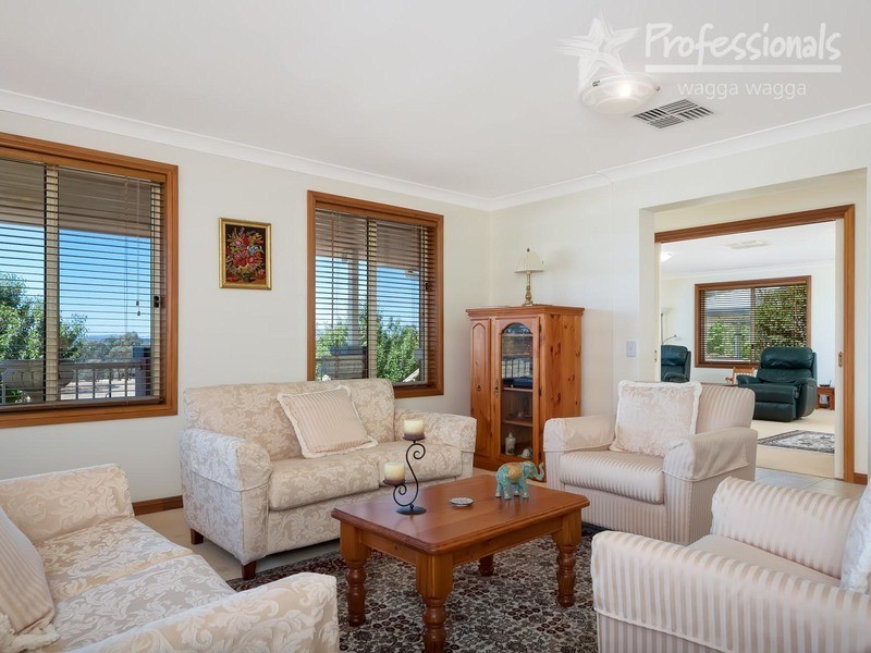 10 Patamba Street, Wagga Wagga NSW 2650