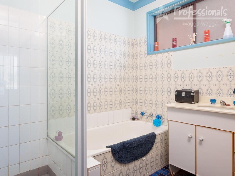 7 Simpson Avenue, Forest Hill NSW 2651