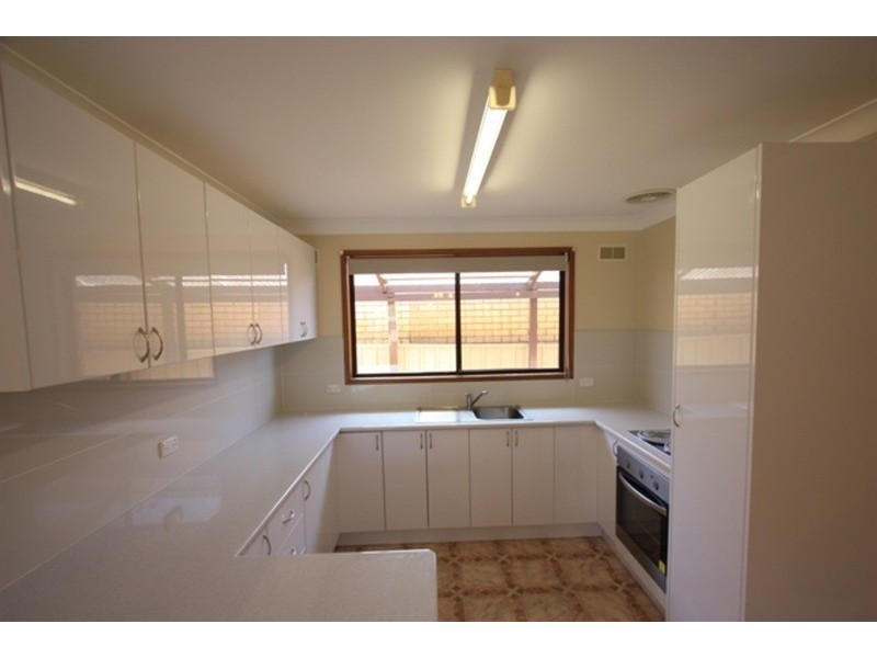 20 Horsley Street, Kooringal NSW 2650