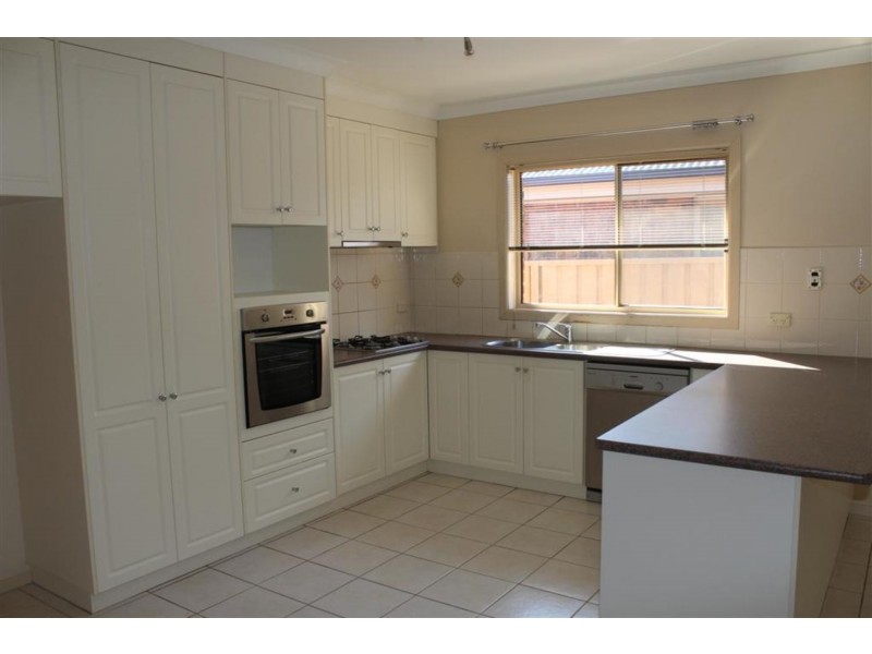 106 Yentoo Drive, Wagga Wagga NSW 2650