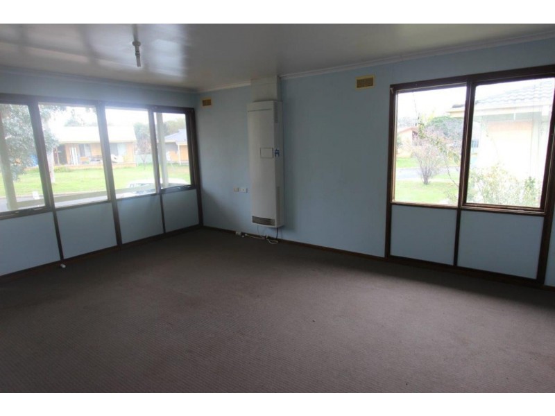 5 Toy Place, Wagga Wagga NSW 2650