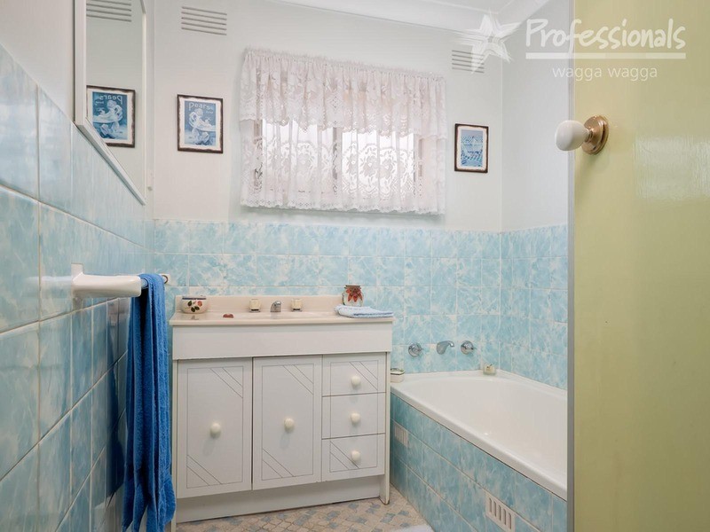 26  Anne  Street, Tolland NSW 2650