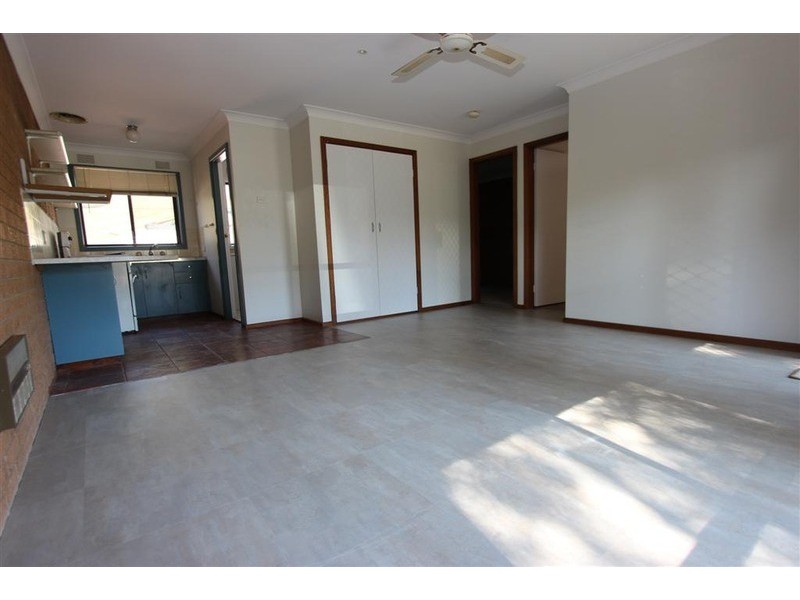 2/18 Magnolia Parade, Wagga Wagga NSW 2650