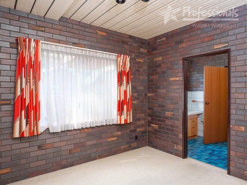 110 The Esplanade, Wagga Wagga NSW 2650