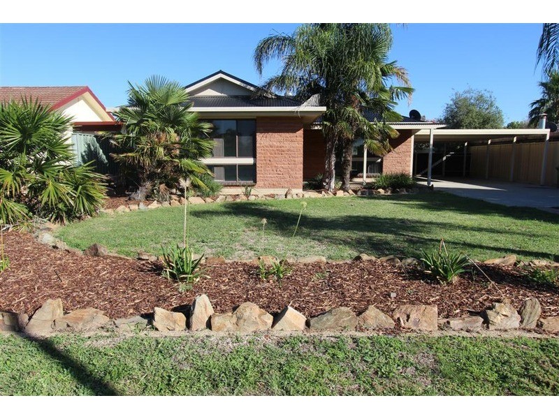 62 Vincent Road, Wagga Wagga NSW 2650