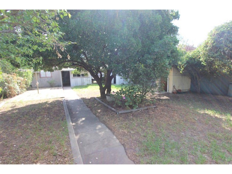 46 Fox Street, Wagga Wagga NSW 2650