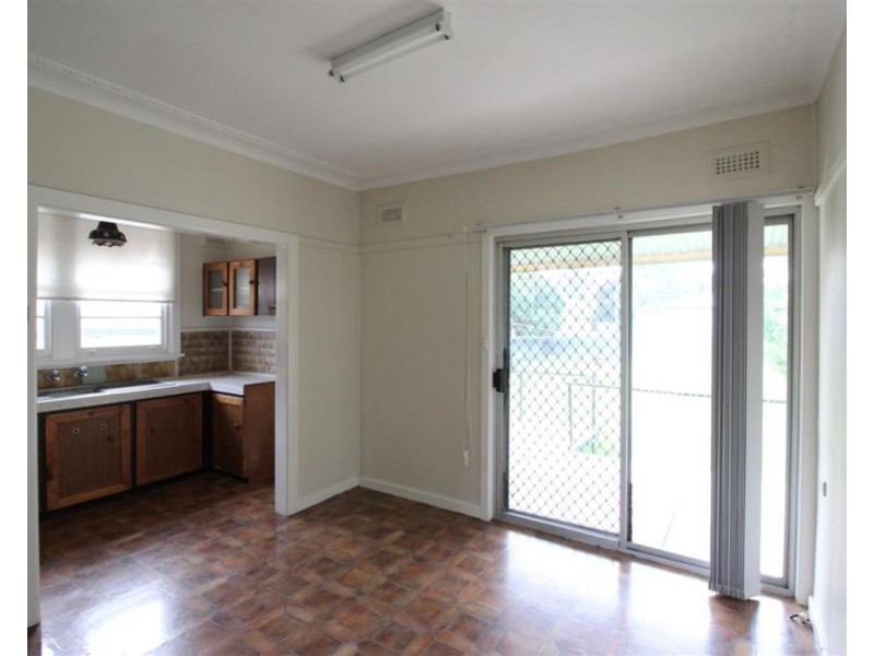 5 Spring Street, Wagga Wagga NSW 2650