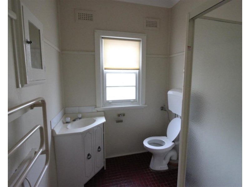 5 Spring Street, Wagga Wagga NSW 2650